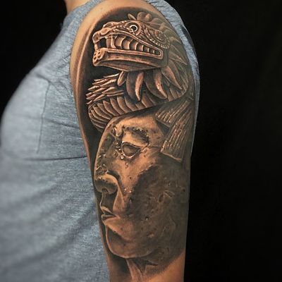 Read more about the article Realism cobra, mask and pharaoh Tattoo by Goethe Silva — Los Angeles, CA